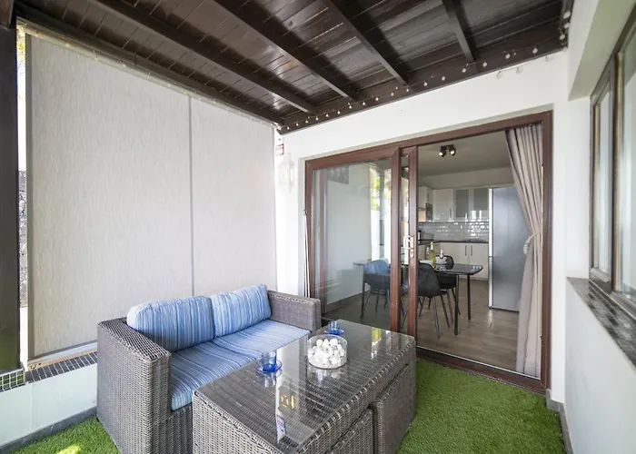 Superb Casa Herlanda 3 Bedrooms Pool Table