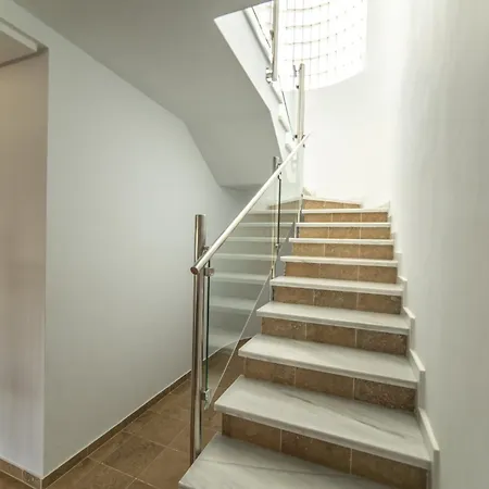 Superb Casa Herlanda 3 Bedrooms Pool Table *