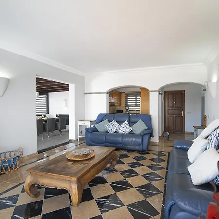 Superb Casa Herlanda 3 Bedrooms Pool Table * Playa Blanca (Lanzarote)
