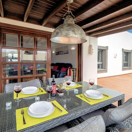 Superb Casa Herlanda 3 Bedrooms Pool Table וילה *