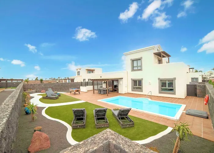 וילה Superb Casa Herlanda 3 Bedrooms Pool Table