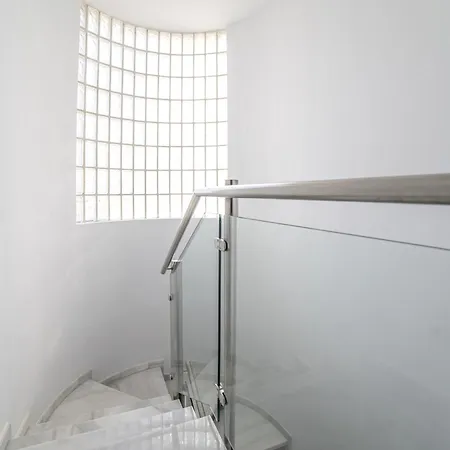 Superb Casa Herlanda 3 Bedrooms Pool Table Villa *