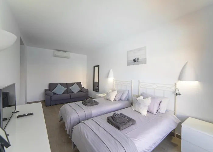 Superb Casa Herlanda 3 Bedrooms Pool Table *